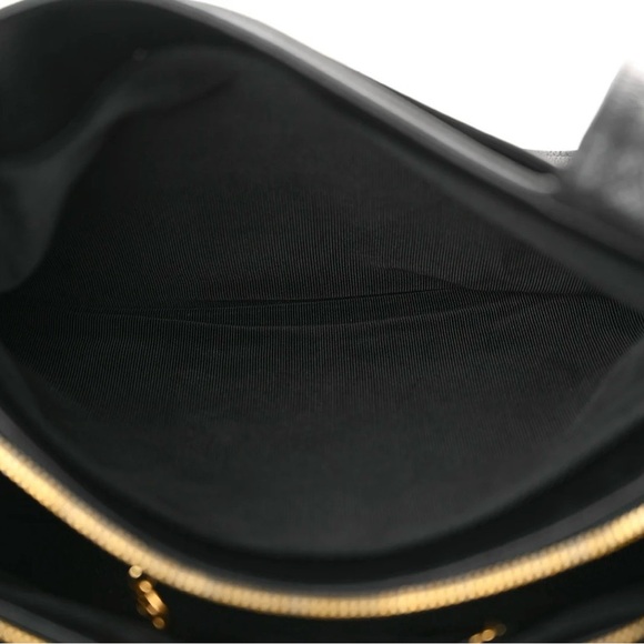 Chanel Black Cavier Shoulder Bag - Picture 4 of 6